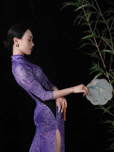 线上课程的‘隐形费用’：消费者报名后，竟被要求额外支付资料费！