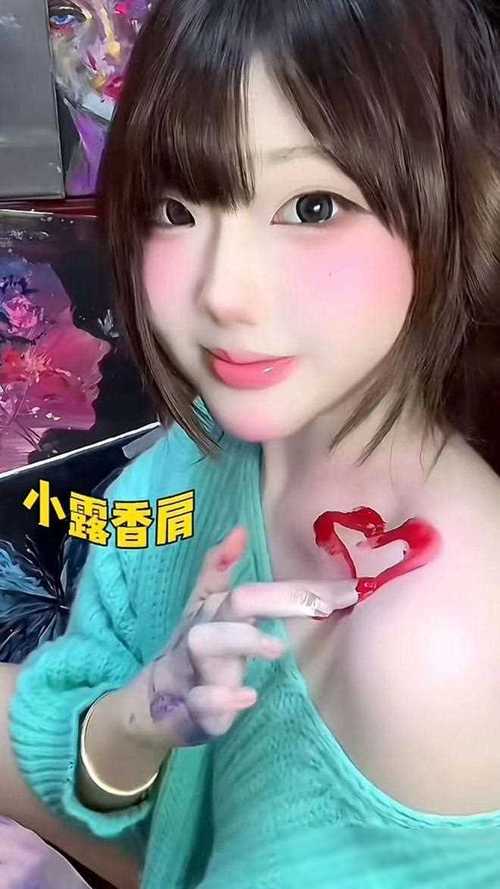 校花夜半私会学长：宿舍风波升级，三角恋曝光