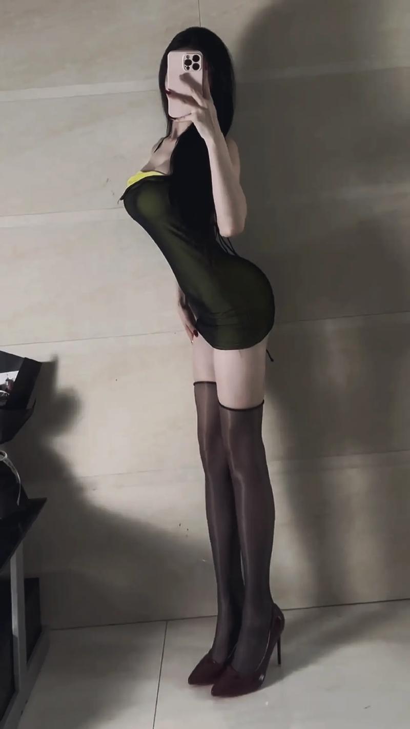 办公室离职潮？行政主管苏婧被曝“监控式管理”