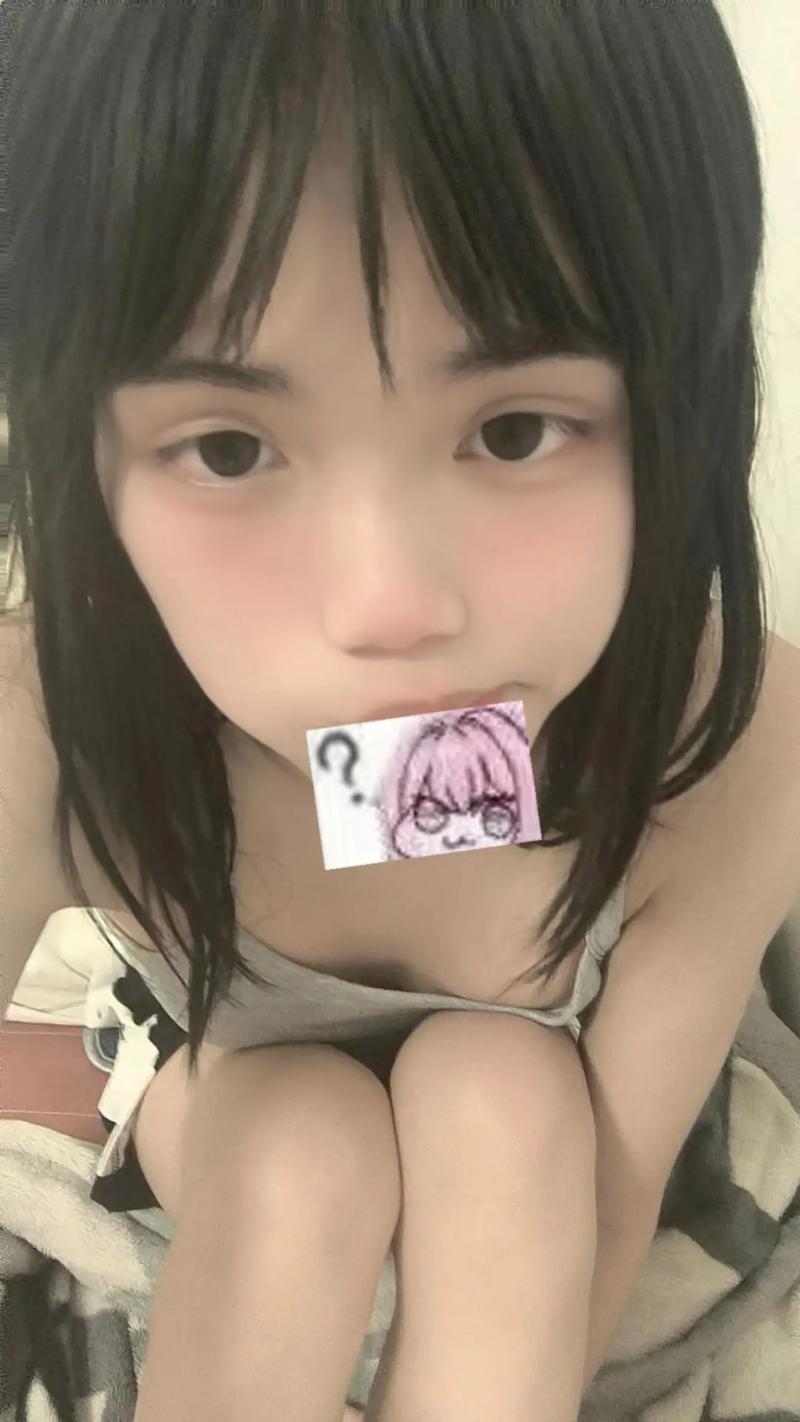 租房翻车大戏：房东、小情侣、邻居三方互撕