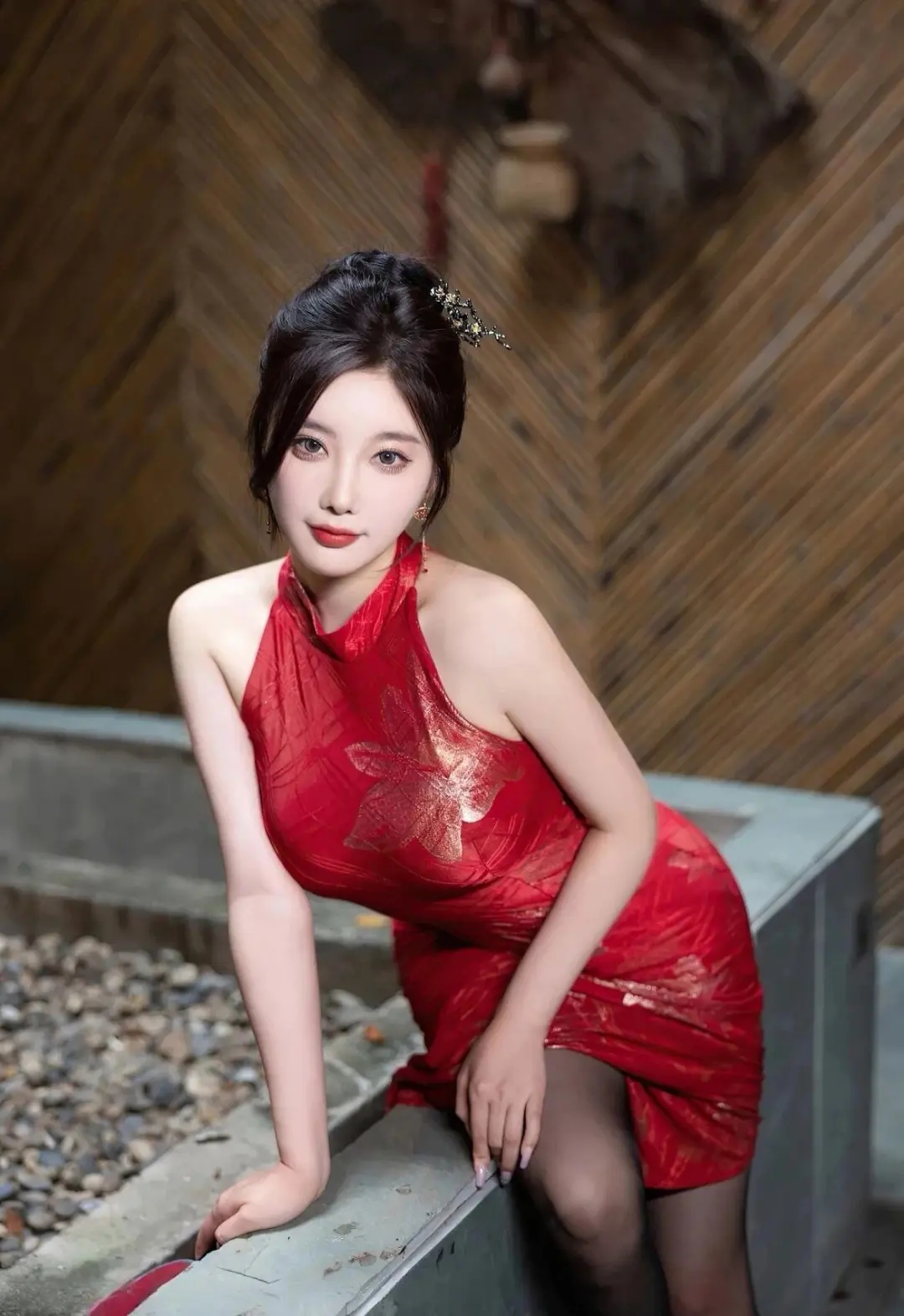 高端手机的‘虚假促销’：消费者买到假货，商家推卸责任！