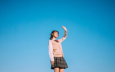 女教师新婚坠亡案新进展：知情者透露曾发婚礼取消通知