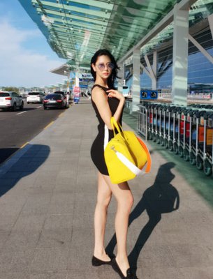 印度女星活动现场遭围堵骚扰：公众人物安全与性别暴力再引反思