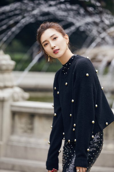 酒店收取隐性费用：房客遭遇收费陷阱